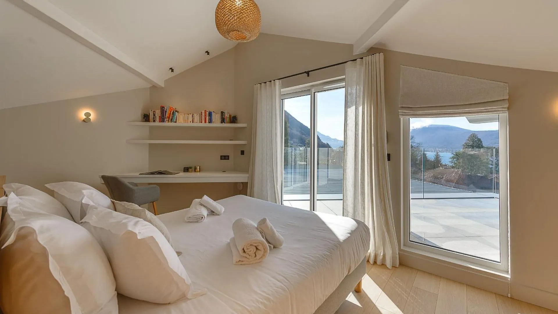 New - Villa Paradise Vue Lac, Piscine, Sauna, Jacuzzi, Gym By Lla Selections Annecy