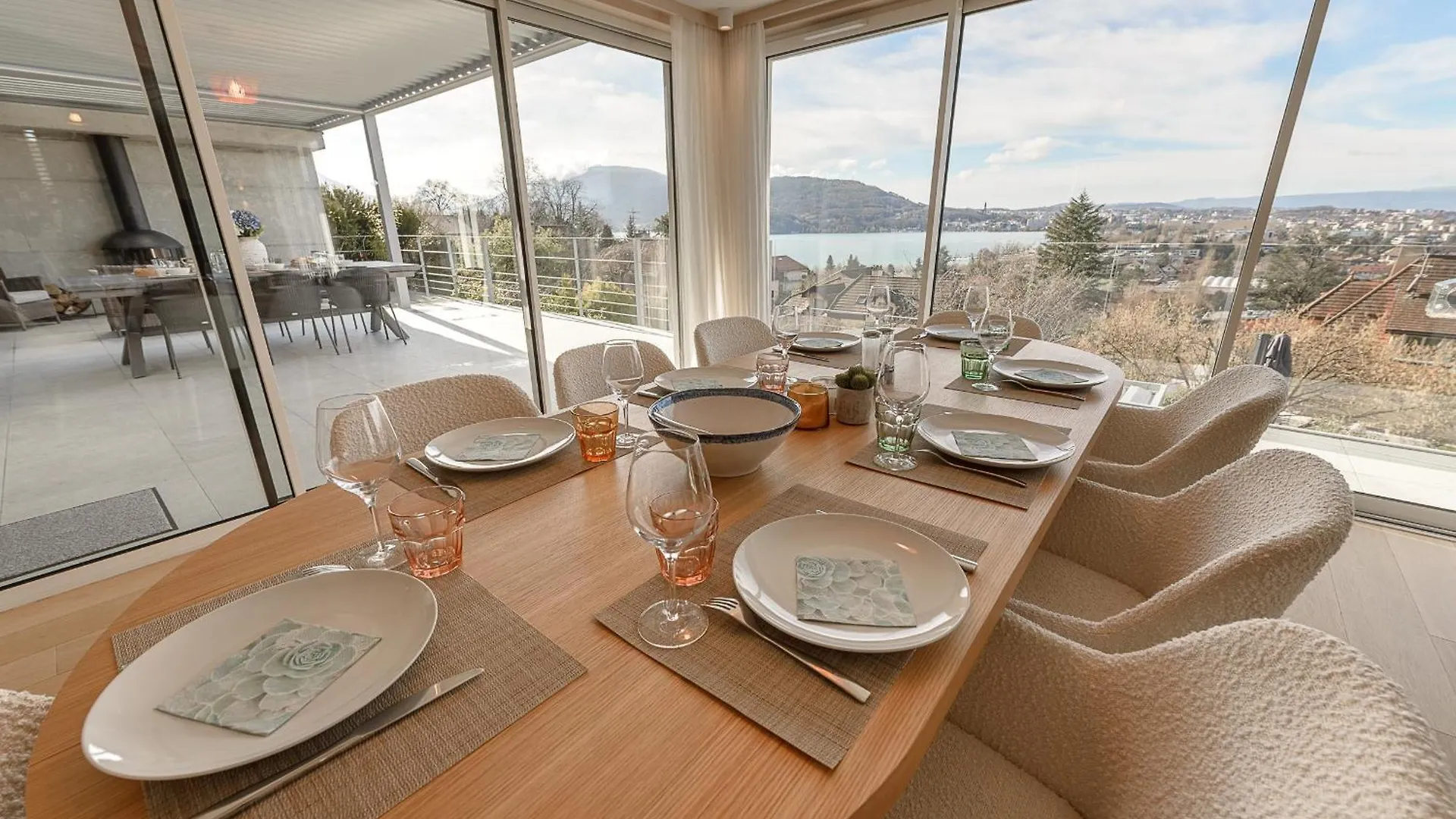 New - Villa Paradise Vue Lac, Piscine, Sauna, Jacuzzi, Gym By Lla Selections Annecy France