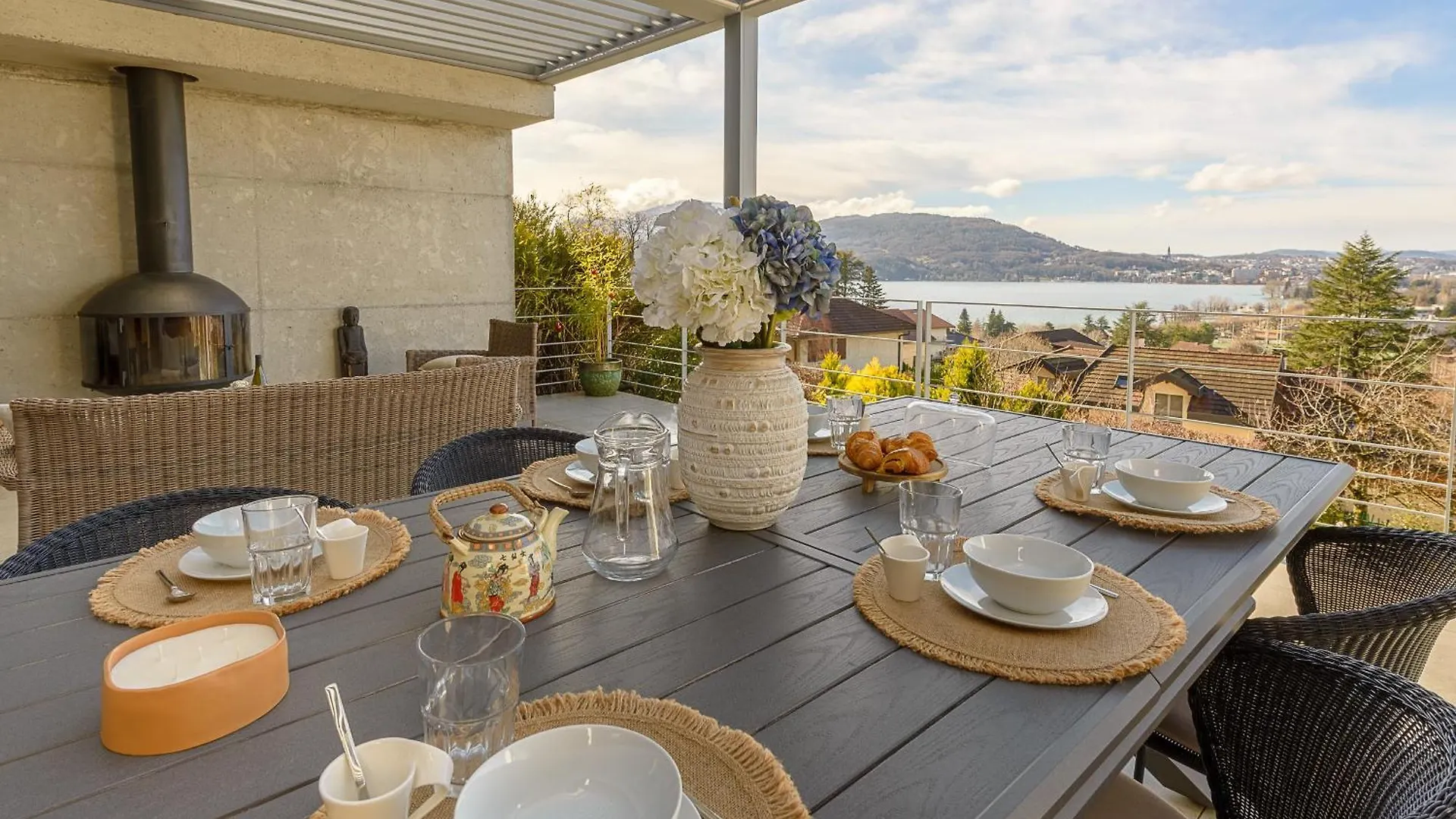 New - Villa Paradise Vue Lac, Piscine, Sauna, Jacuzzi, Gym By Lla Selections Annecy 0*,